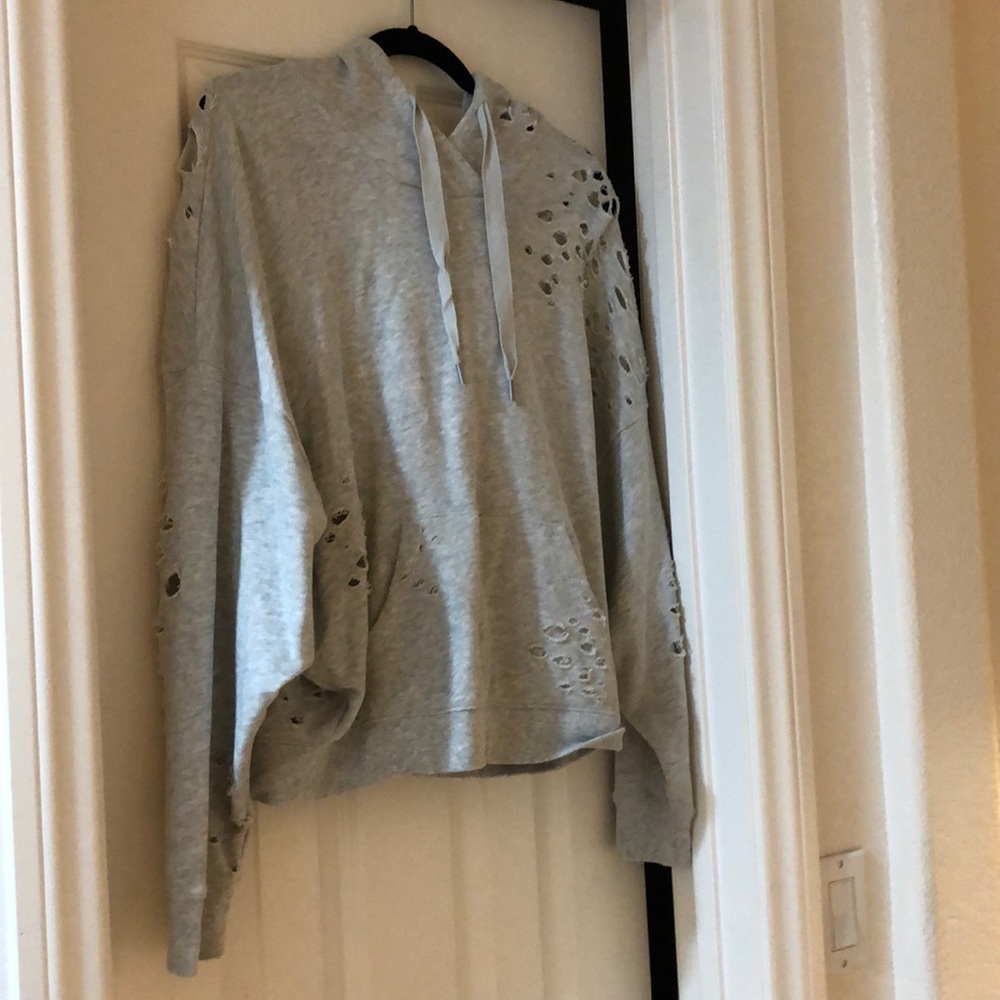 Sweatshirt with hoodie